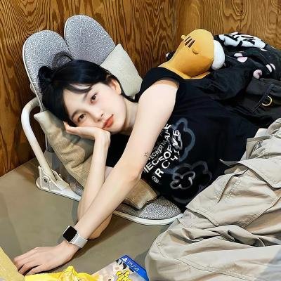 男人嬉春